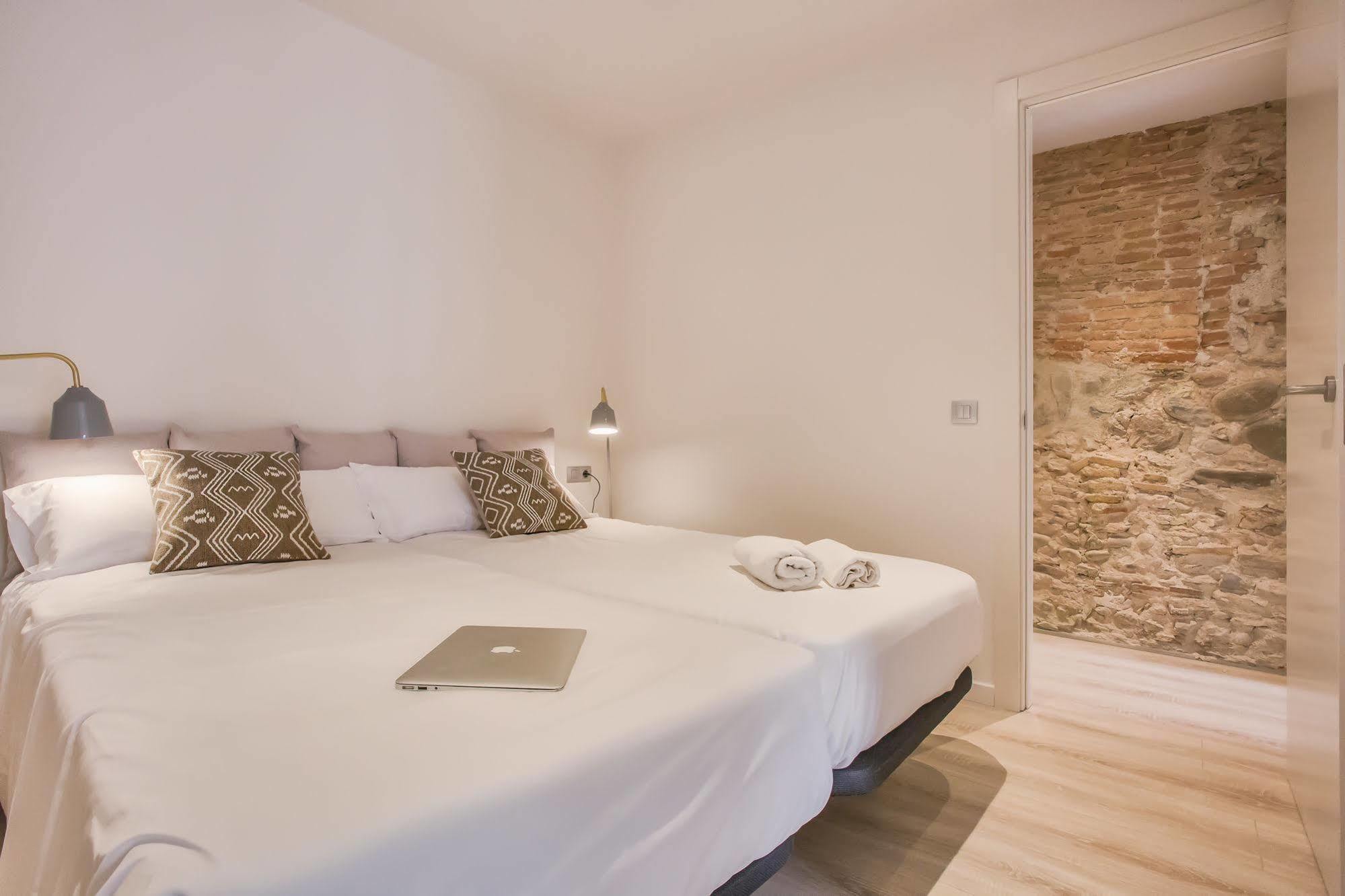 Flateli - Plaça Catalunya 22 Girona Exterior foto